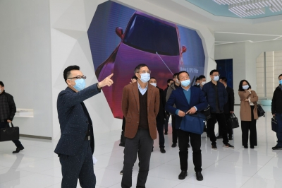 2020年4月1日浙江省发改委副主任谢晓波调研伟德国际victor1946